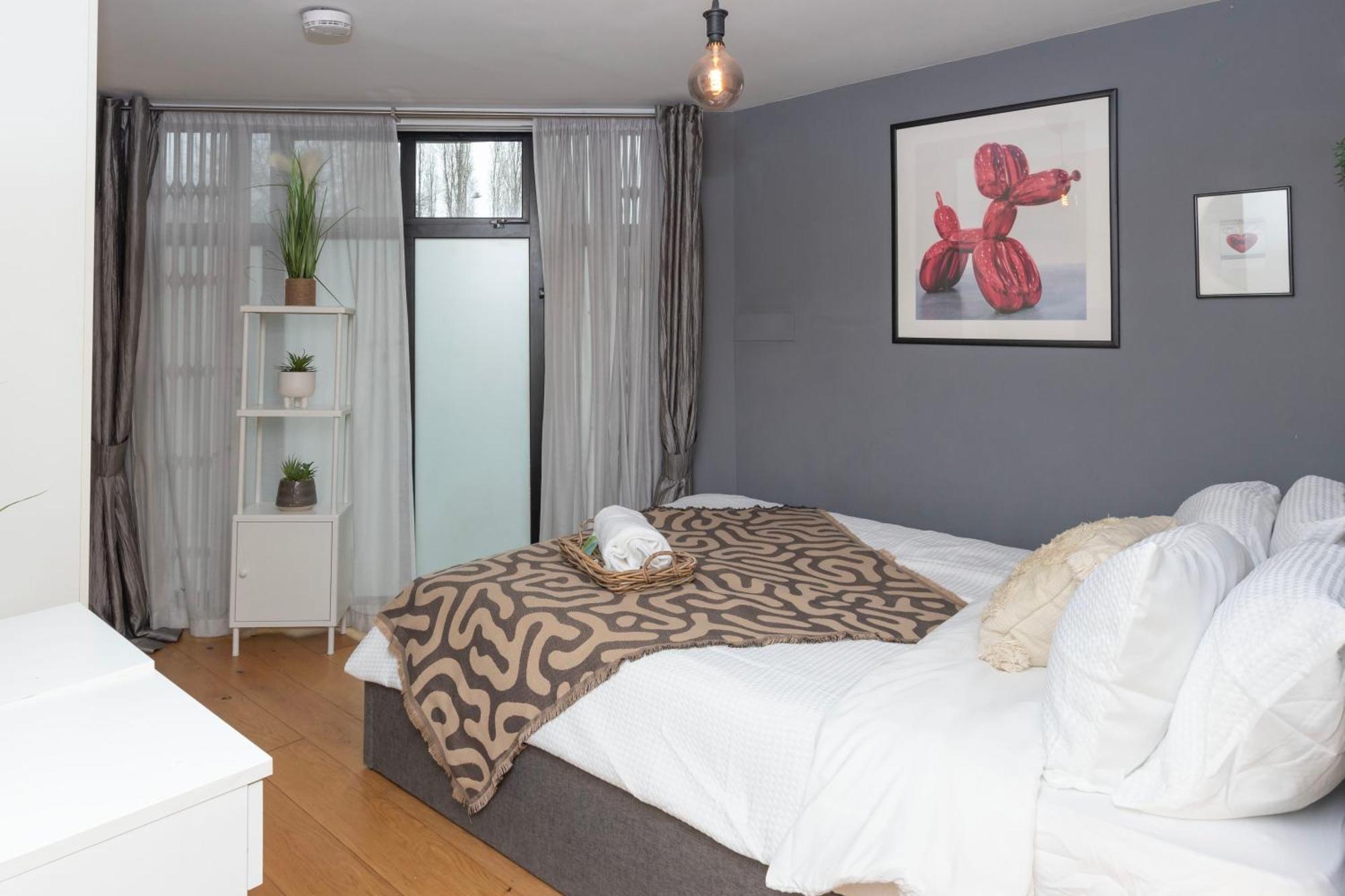 Cosy Ground Floor Apartment Лондон Екстериор снимка